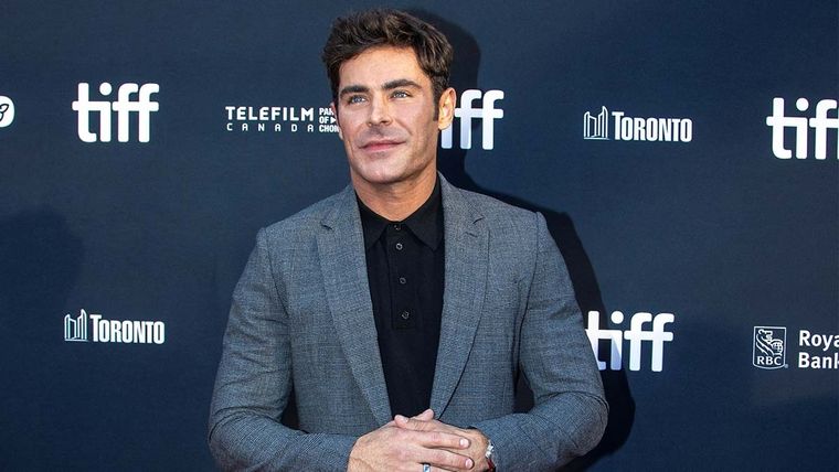 Foto: https://www.unotv.com/entretenimiento/zac-efron-revela-que-casi-muere-tras-romperse-la-mandibula/