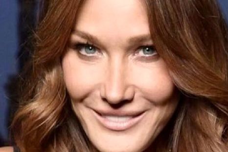 Carla Bruni es uno de los rostros más únicos de de la moda. Foto: Instagram @carlabruniofficial