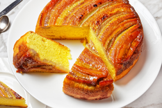 ¡La amarás! Torta invertida de banana súper fácil y sin dificultades
