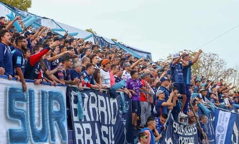 Vuelven los hinchas al Gargantini Foto: Prensa CSIR