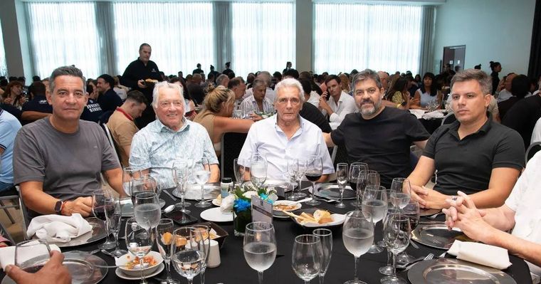 Carlos Bianco en la cumbre sindical en Mar del Plata