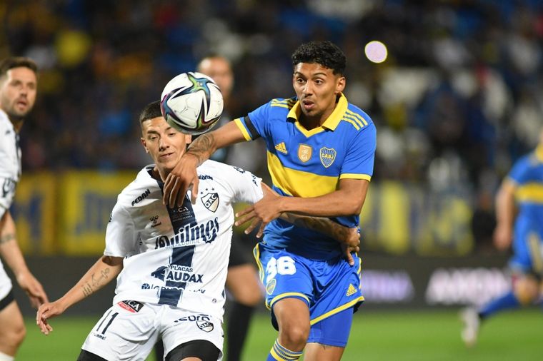 Boca le gana a Quilmes con goles de Benedetto y Morales.