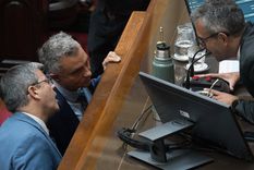 La reforma laboral se debate en Diputados en un clima de alta tensión política.