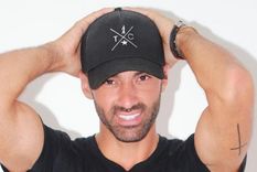 Toni Costa estrenó su obra de teatro en Puerto Rico acompañado de su novia Evelyn Beltrán. Foto: Instagram