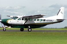 video: un improvisado piloto logro aterrizar un avion en florida con ayuda desde la torre de control video: un improvisado piloto logro aterrizar un avion en florida con ayuda desde la torre de control