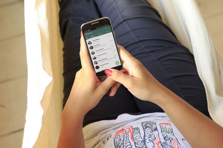 WhatsApp podrá generar un resumen privado de los mensajes no leídos. Foto: Archivo