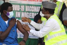 Guinea, Kenia y Nigeria pusieron en marcha la campaña de vacunación. Foto: Télam