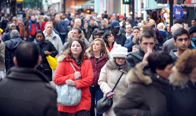 Esta encuesta se hizo a europeos y estadounidenses. Foto: Shutterstock