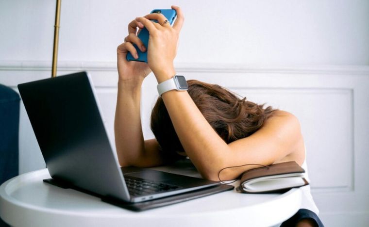 La comunicación interna se rompe cuando el otro no da señales. La comunicación interna se rompe cuando el otro no da señales.