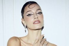 La actriz y cantante deslumbró con un impactante look Foto: @orianasabatini La actriz y cantante deslumbró con un impactante look Foto: @orianasabatini