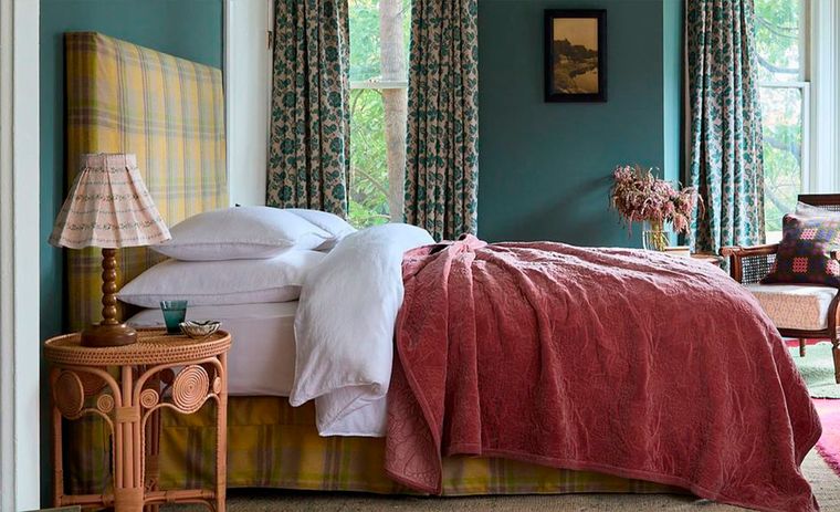 El tartán, estampado tradicional que antes se reservaba para casas de campo y refugios de invierno, está de regreso. Créditos: Greenrow