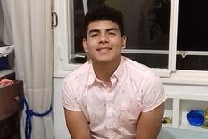 Fernando Báez Sosa fue asesinado por un grupo de rugbiers a la salida de un boliche de Villa Gesell Fernando Báez Sosa fue asesinado por un grupo de rugbiers a la salida de un boliche de Villa Gesell