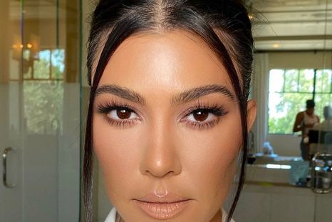 Las Kardashian nos muestran el nuevo tratamiento de moda que ellas usan Foto: Poosh