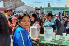 Zulema Olivares Zulema Olivares, en su barrio, con su gente. Foto: Ulises Naranjo