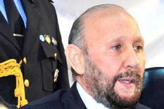 sin nombrarlo, el gobernador de formosa ataco a tevez sin nombrarlo, el gobernador de formosa ataco a tevez