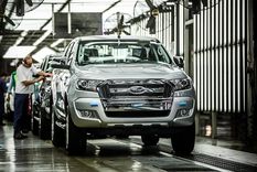 fuerte crecimiento de la produccion y venta mayorista de autos
