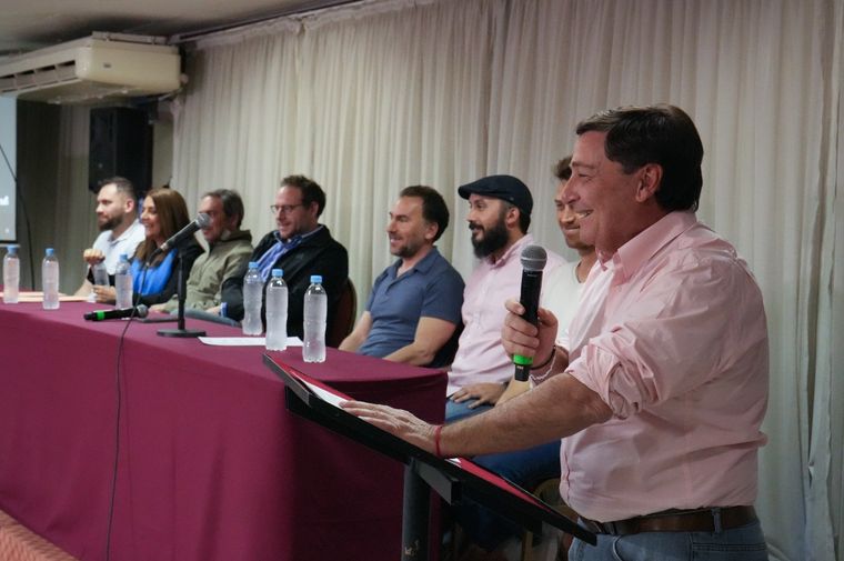 Parisi estuvo cara a cara con el agro Foto: Prensa Frente Elegí