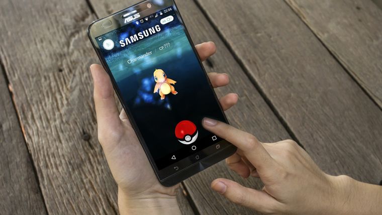 La fiebre de Pokémon Go llega a las tiendas Samsung para el lanzamiento del nuevo Galaxy S25 FE en Argentina.