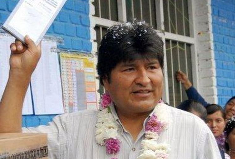 Morales desconfía de los trabajos llevados adelante por OAS.