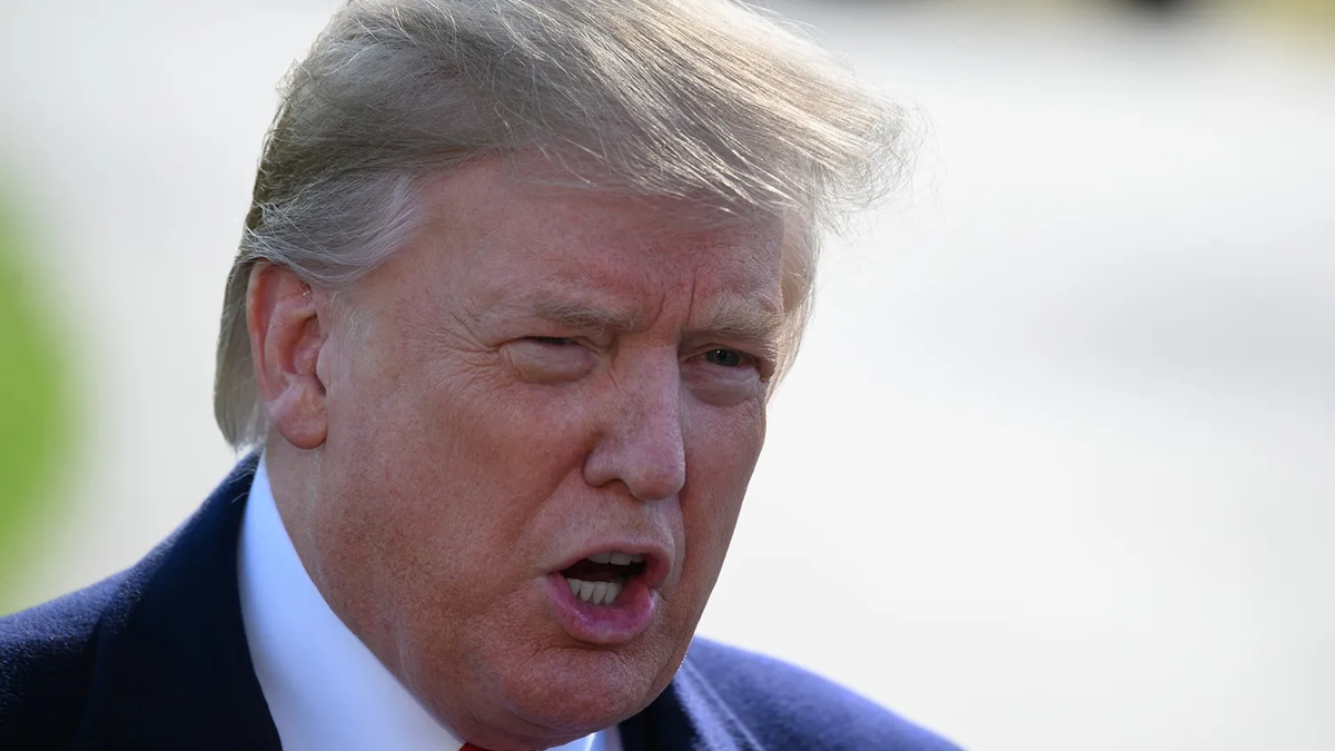 Así retiraron a Donald Trump de la cena de corresponsales ante el tiroteo