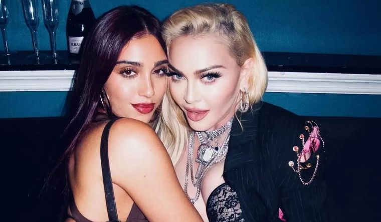 Lourdes Leon, la hija mayor de Madonna, tiene grandes similitudes físicas a su madre.