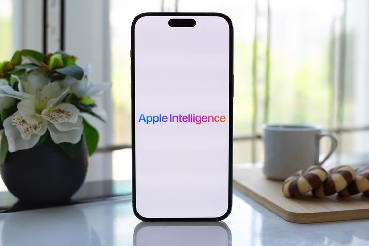 Modelos como el iPhone 16 Pro y 16 Pro Max son los primeros en aprovechar Apple Intelligence. Modelos como el iPhone 16 Pro y 16 Pro Max son los primeros en aprovechar Apple Intelligence.