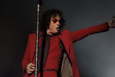 enrique bunbury cancela su ultima gira y se retira definitivamente de los escenarios