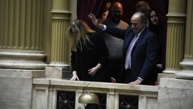 Guillermo Francos y Karina Milei en los balcones del Congreso de la Nación.