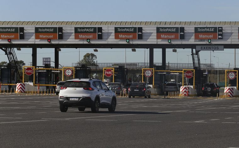 La modalidad de estafas se realiza a través de la suplantación de la web que maneja el cobro del TelePASE Foto: Noticias Argentinas