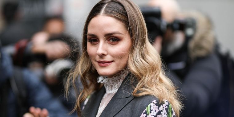 Olivia Palermo nos muestra en tres looks cómo vestir para la oficina Foto: Harpers Bazaar