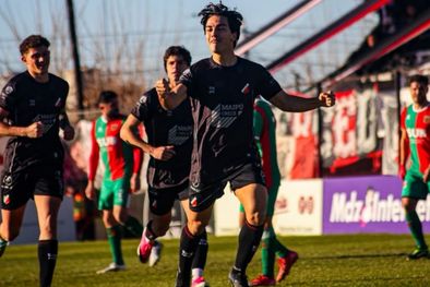 MDZol | Bonfigli festeja el 1-0 de Maipú vs Agropecuario