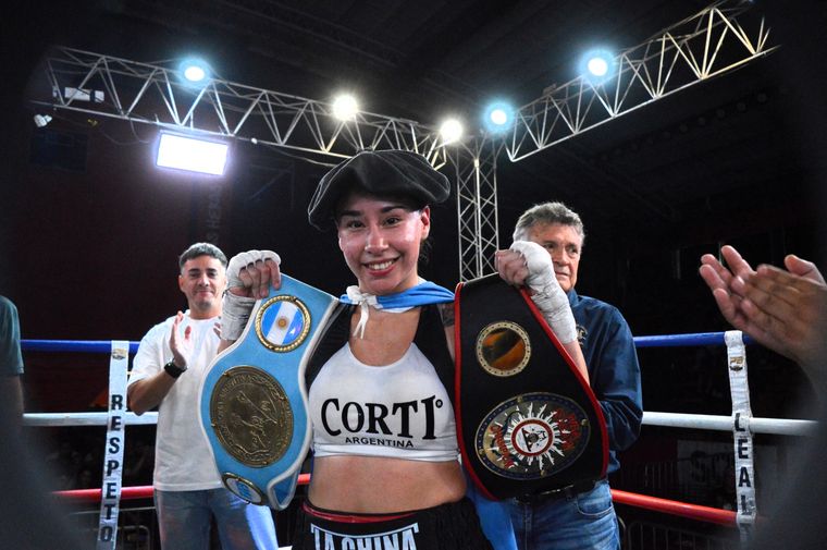 El Polimeni de Las Heras a todo nocaut con Brisa Alfonzo. El Polimeni de Las Heras a todo nocaut con Brisa Alfonzo. 