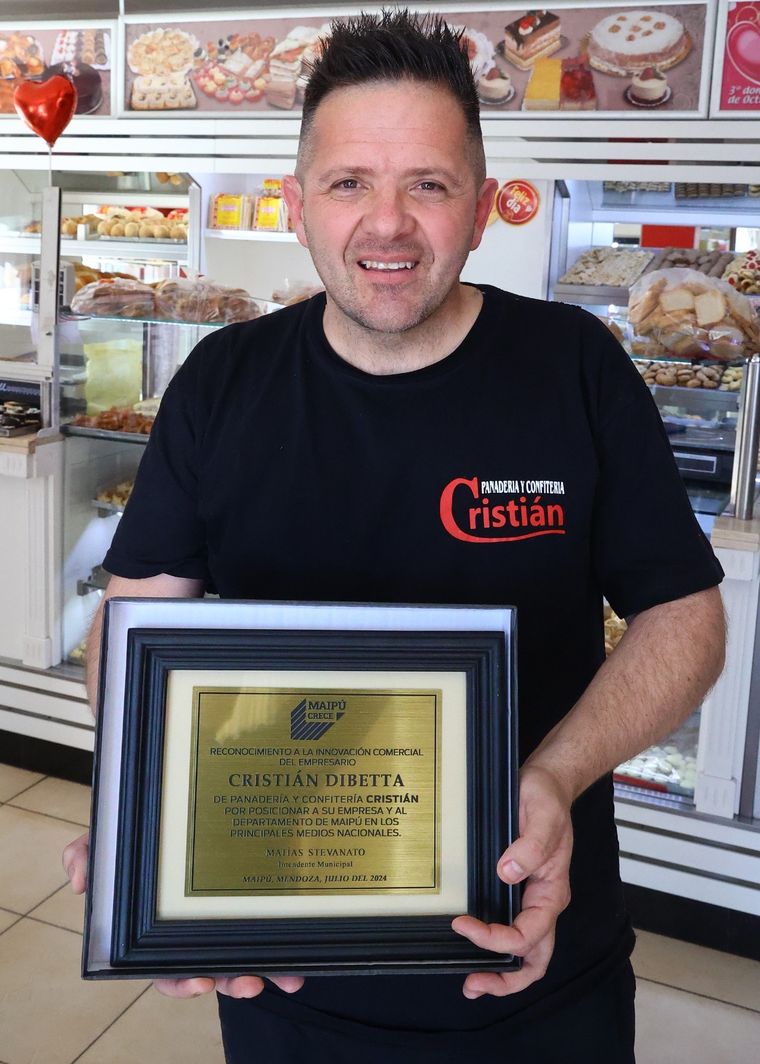 Cristian Di Betta integra una lista de empresarios que competirá en Maipú por fuera del radicalismo y el peronismo tradicional. Cristian Di Betta integra una lista de empresarios que competirá en Maipú por fuera del radicalismo y el peronismo tradicional.