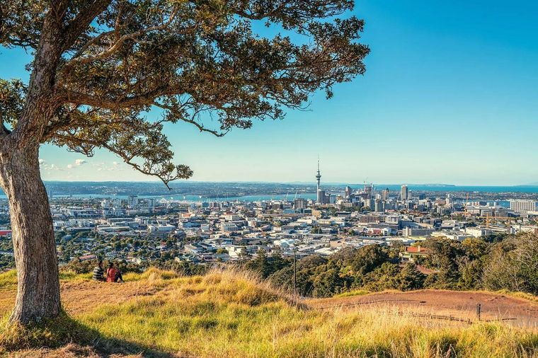 El fácil acceso a la naturaleza es un rasgo distintivo de la vida en las ciudades y pueblos de Nueva Zelanda.