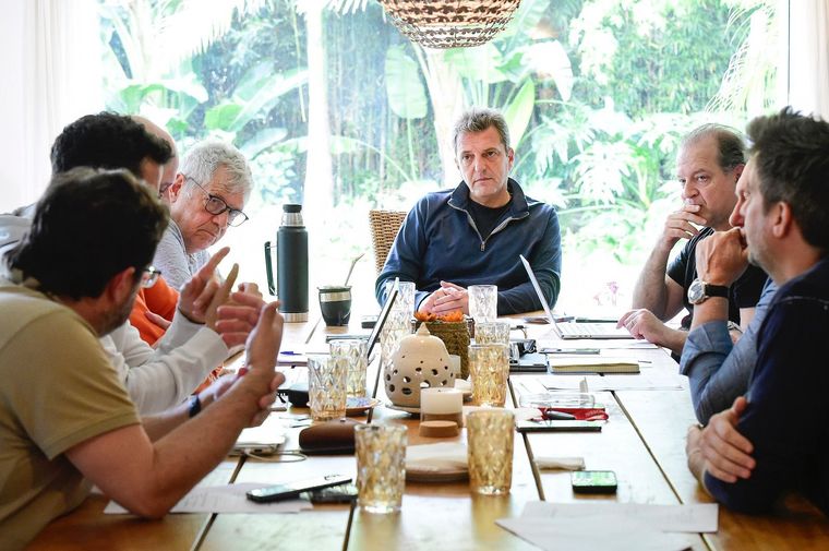 Sergio Massa se reunió con su equipo económico en Tigre Foto: Prensa de Sergio Massa
