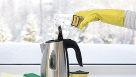 El activo de acidez del vinagre puede remover el sarro de los electrodomésticos Foto: Shutterstock