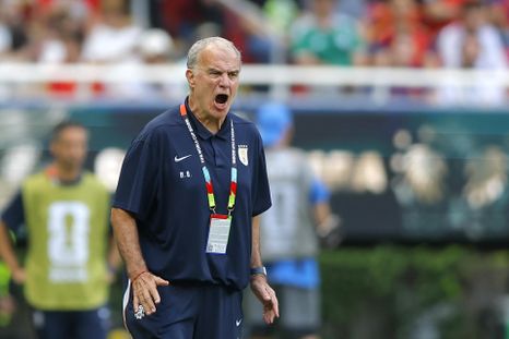 Marcelo Bielsa habló tras la eliminación de Uruguay en el Mundial. Marcelo Bielsa habló tras la eliminación de Uruguay en el Mundial.
