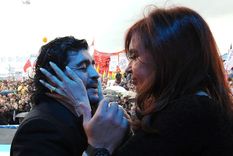 Cristina Fernández de Kirchner junto a Diego Maradona Foto: Télam Cristina Fernández de Kirchner junto a Diego Maradona Foto: Télam
