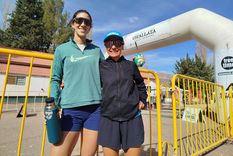 Sol Andreucetti y Ayelén Liberal, las campeonas corrieron juntas en Uspallata y ganaron. Foto Ulises Naranjo