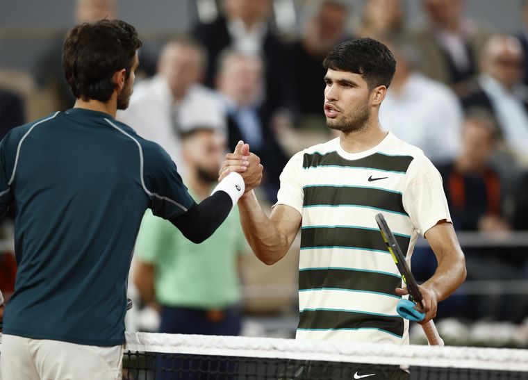 Carlos Alcaraz se impuso a Musetti y jugará la final de Roland Garros. Foto: EFE