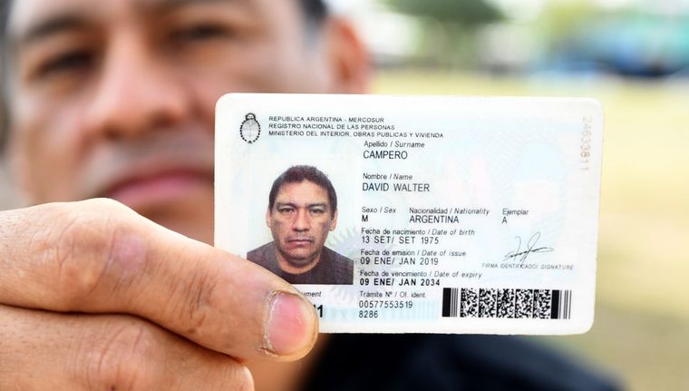 Walter Campero recuperó su identidad. Pero la historia no termina allí. Foto: Walter Moreno/Mdz
