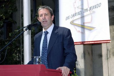 MDZol | El gobernador Julio Cobos, en el acto del Día del Camino. Foto: Gonzalo Bravo / MDZ