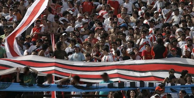 La hinchada de River está en la mira de la comisión directiva