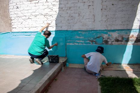 Los grafiterios fueron responsabilizados por un jurado vecinal por vandalizar muros en la Ciudad de Mendoza. Los grafiterios fueron responsabilizados por un jurado vecinal por vandalizar muros en la Ciudad de Mendoza.