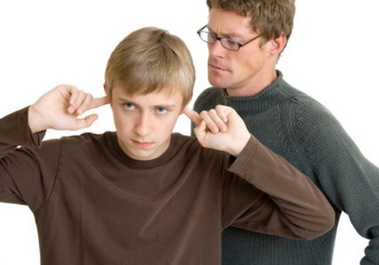 La relación entre padres y adolescentes tiene sus dificultades