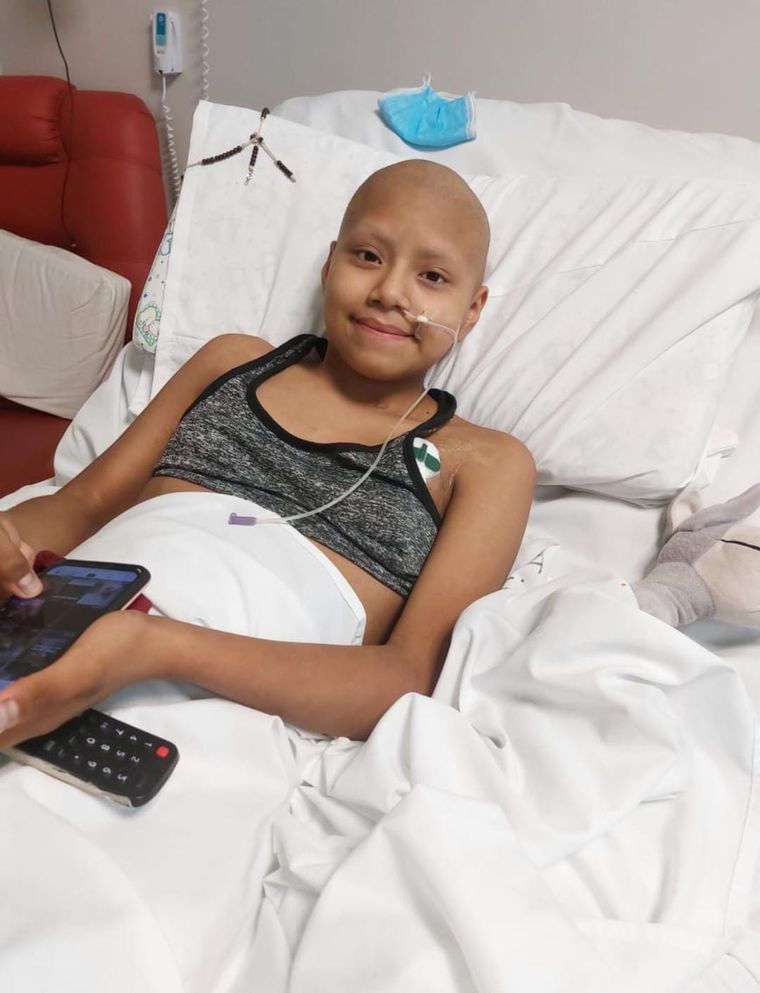 Kiara comparte un mensaje inspirador en el Día Mundial de la Lucha contra el Cáncer Infantil. Kiara comparte un mensaje inspirador en el Día Mundial de la Lucha contra el Cáncer Infantil.