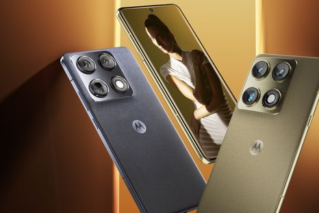 El nuevo Motorola Signature, un teléfono que redefine la gama alta combinando un diseño ultrafino con la máxima resistencia. El nuevo Motorola Signature, un teléfono que redefine la gama alta combinando un diseño ultrafino con la máxima resistencia.