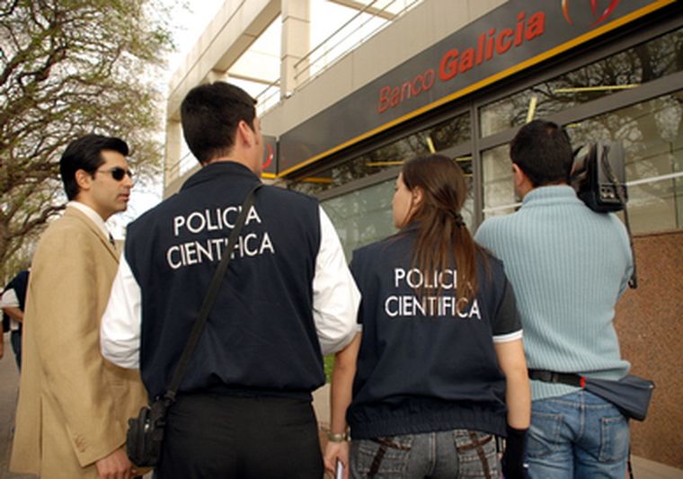 Sigue siendo débil la seguridad bancaria. Foto: Nacho Gaffuri / MDZ