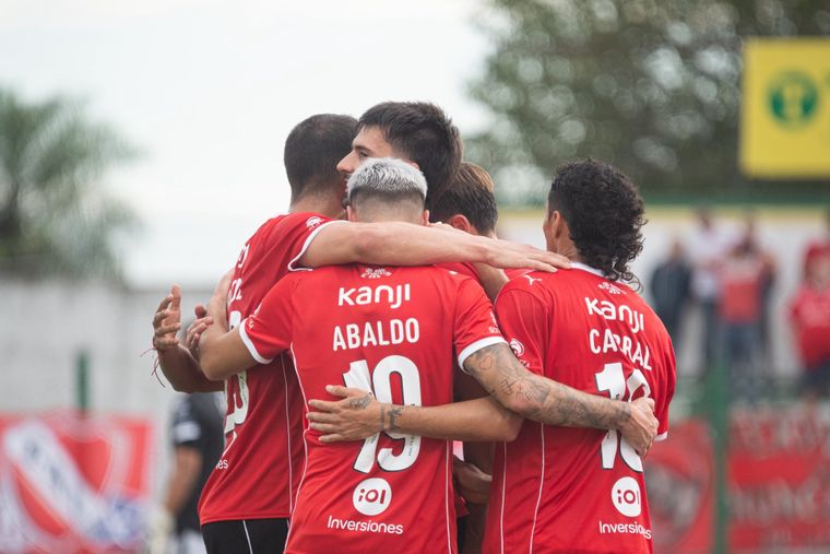 Independiente cumplió con su objetivo en Florencio Varela y avanzó en la Copa Argentina. Independiente cumplió con su objetivo en Florencio Varela y avanzó en la Copa Argentina.