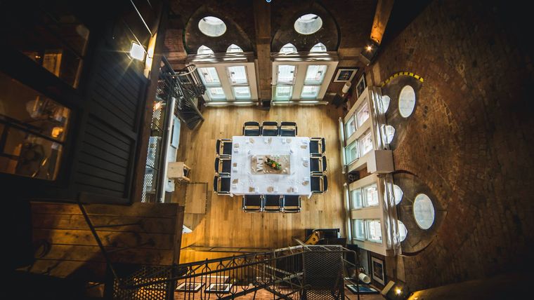 Aquí en este sitio histórico de Londres presentaron nueva línea de Luigi Bosca. Aquí en este sitio histórico de Londres presentaron nueva línea de Luigi Bosca.